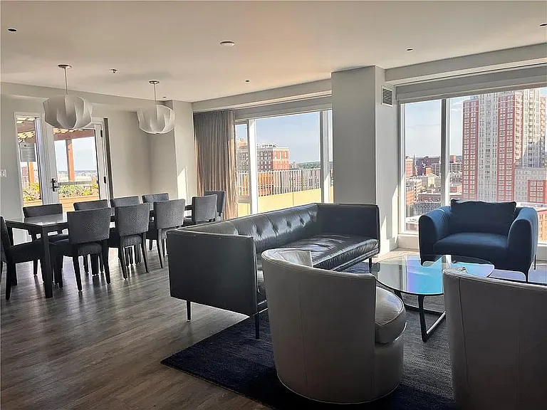 100 Exchange St #806 — Photo 24