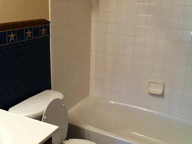2nd bathroom