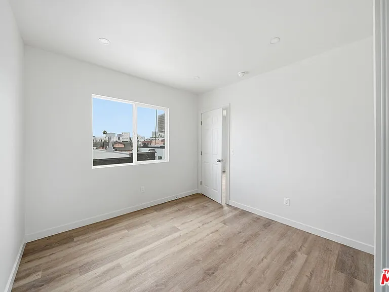 3020 W 12th St #3026 — Photo 9
