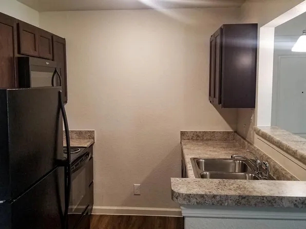 Rachael Commons, 435 Little Ave #6f3b00731, Mc Gregor, TX 76657