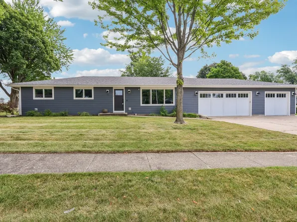 10512 Cindy Jo Ave, Huntley, IL 60142