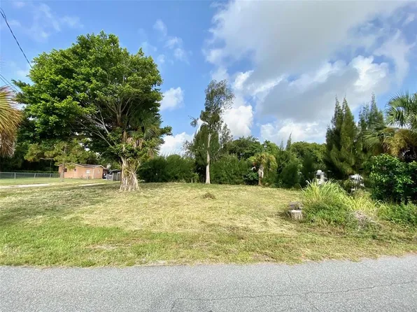 Koch St, Merritt Island, FL 32953