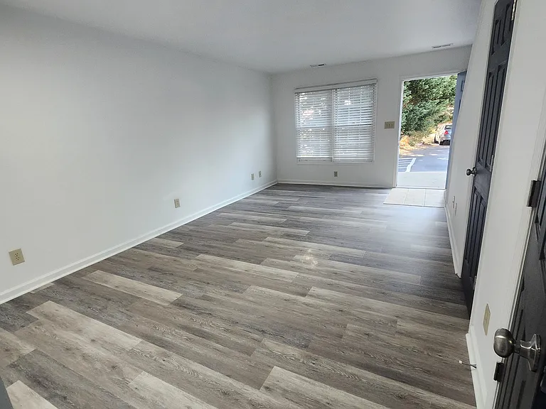 2922 Epperley Ave NW — Photo 6