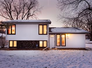 1222 N 85th St, Omaha, NE 68114
