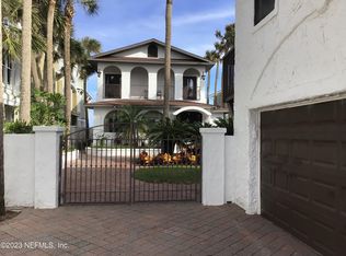 525 Beach Ave, Atlantic Beach, FL 32233