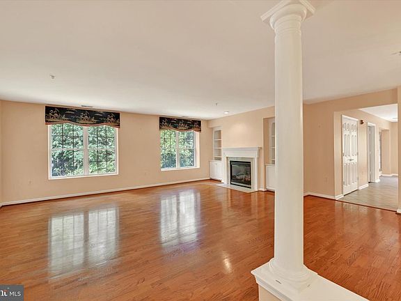 5th image of 12030 Tralee Rd Unit 305