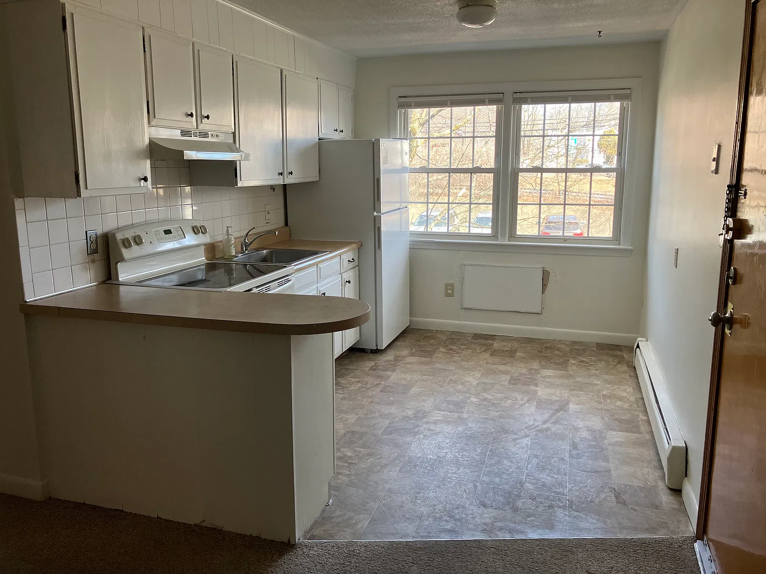 2 bed, 670 sqft, $1,850 — Photo 4