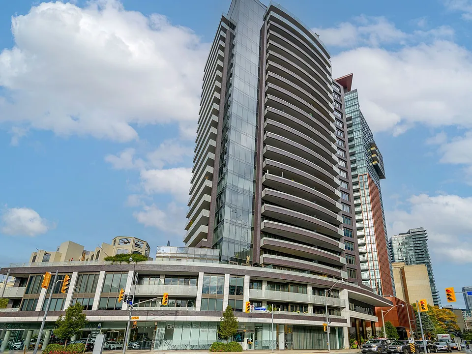88 Davenport Rd #1704