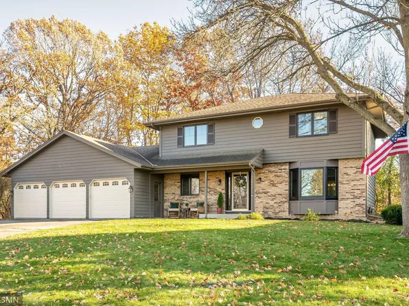 18977 Ellie Ln, Eden Prairie, MN 55346