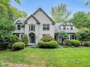 68 Hart Street, Burlington, CT 06013