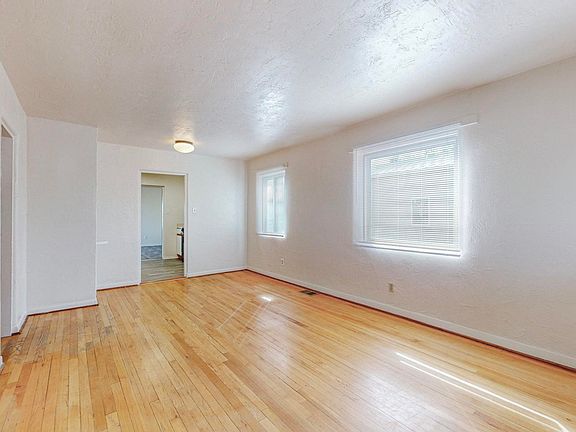 4th image of 1336 Vassar Dr NE
