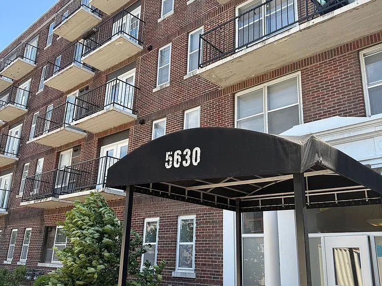 5630 Pershing Ave #13 — Photo 1