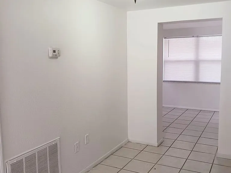 21377 Campbell Dr — Photo 9