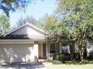 8022 Goldengrove Dr, Spring, TX 77379