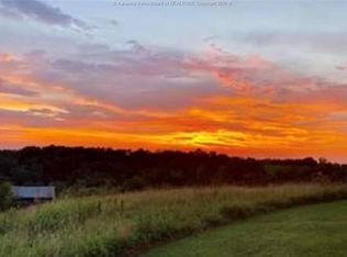 3500 Cabin Ridge Rd, Leon, WV 25123