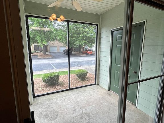 4th image of 447 W Longleaf Dr APT 1515