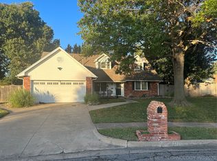 10119 E 26th Pl, Tulsa, OK 74129
