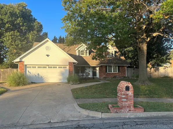 10119 E 26th Pl, Tulsa, OK 74129