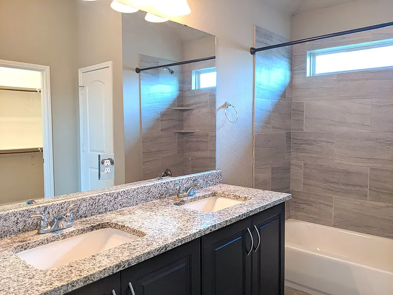 2040 Sorrento Ct — Photo 14