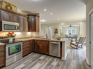 4751 Thick Rd, Chapel Hill, TN 37034 | MLS #2417068 | Zillow