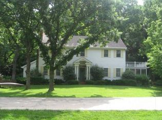 156 Bethany Dr, Manhattan, KS 66503