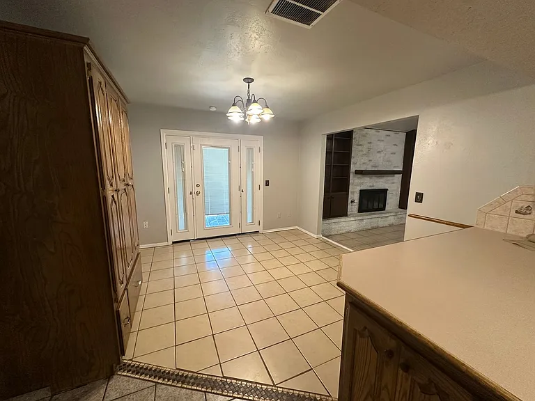 312 S Avery Dr — Photo 30