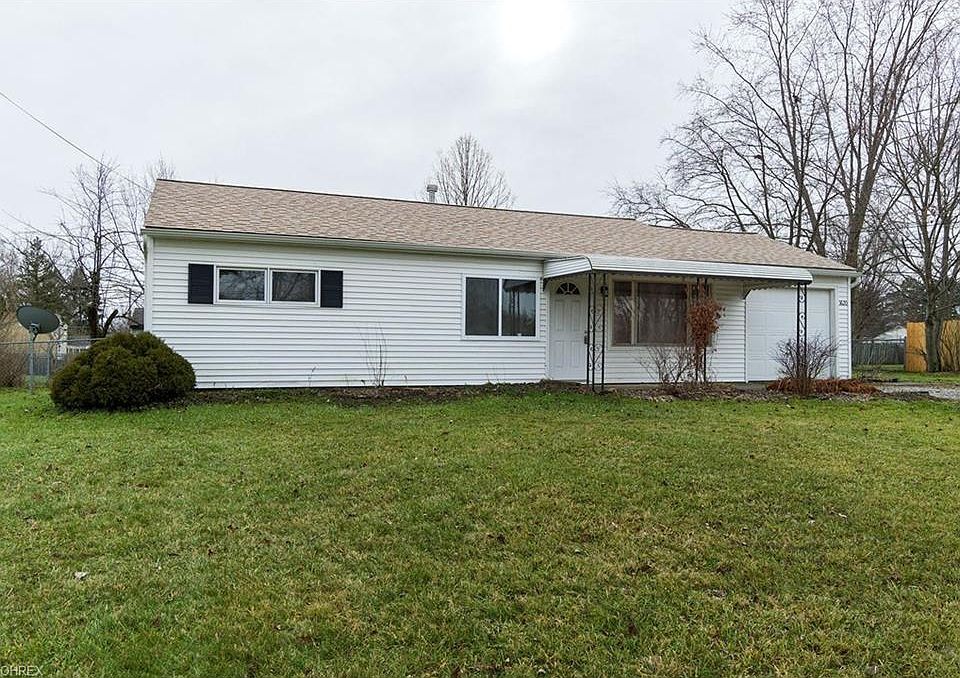 1st image of 3620 Applewood Dr
