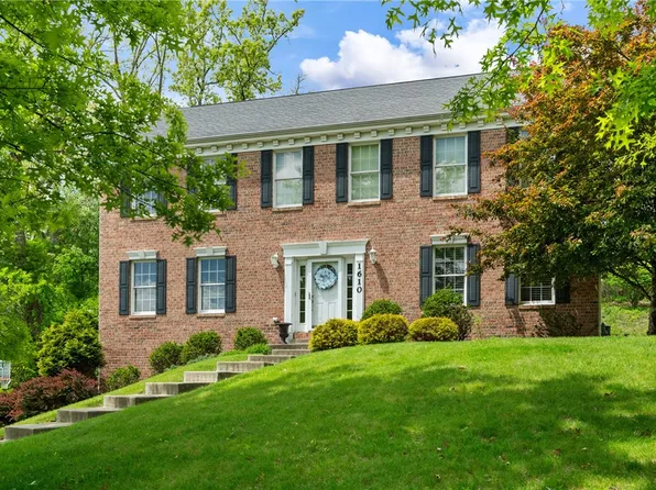 1610 Heritage Dr, Pittsburgh, PA 15237