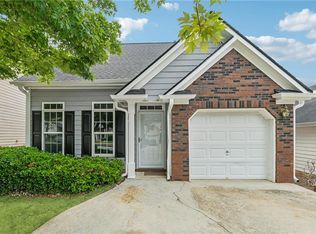 9518 Lakeview Rd, Union City, GA 30291