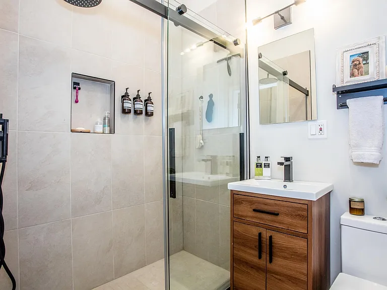 2115 W Dickens Ave #1F — Photo 27