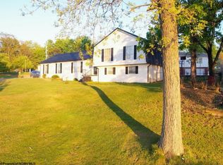 286 Eastgate Dr, Morgantown, WV 26508