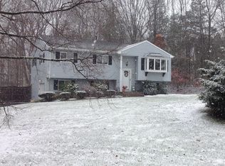 44 Camden Pl, West Milford, NJ 07480