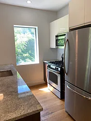 Rented by Chana Ofek, LREB