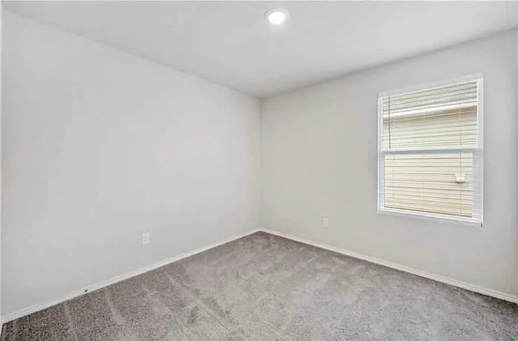 2808 Rosefinch — Photo 10