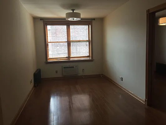 Rented by Realty Collective | media 7