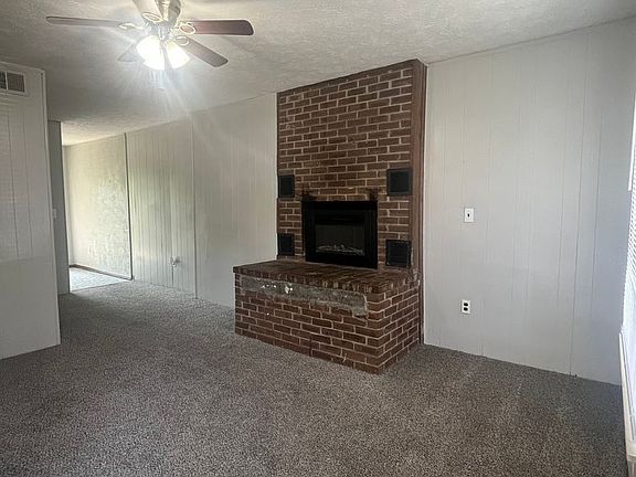 2nd image of 42 Forest Dr #105