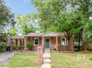 258 3rd Ave, Chickasaw, AL 36611