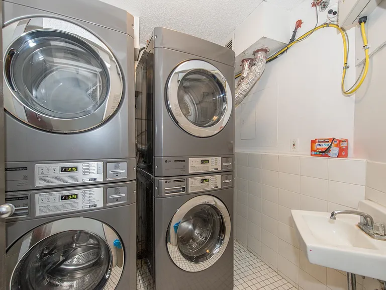45 River Dr S #1004 — Photo 10