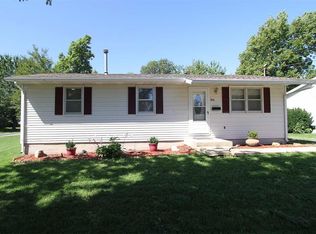 104 Potts St, Jerseyville, IL 62052