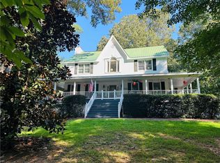 8150 Banks Mill Rd, Douglasville, GA 30135