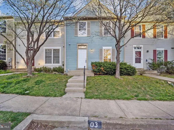 18305 Honeylocust Cir, Gaithersburg, MD 20879