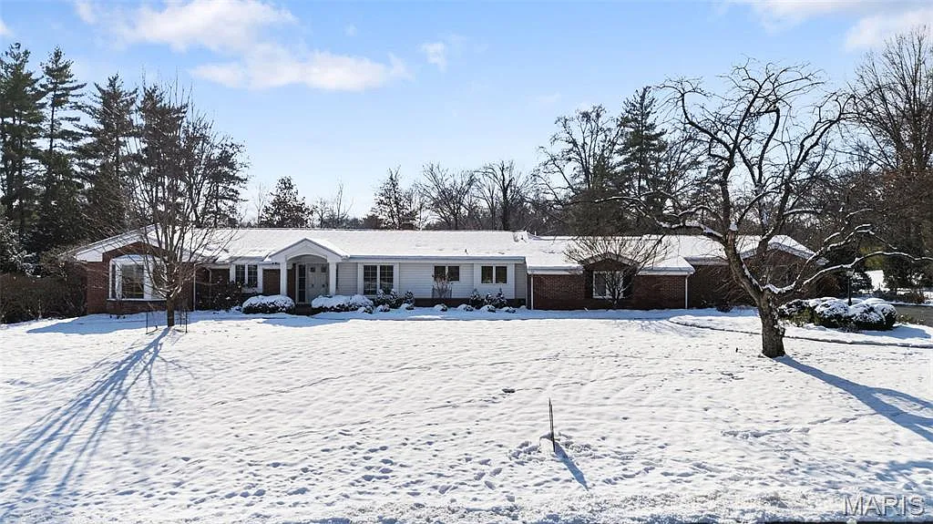 610 High Hampton Rd photo 1