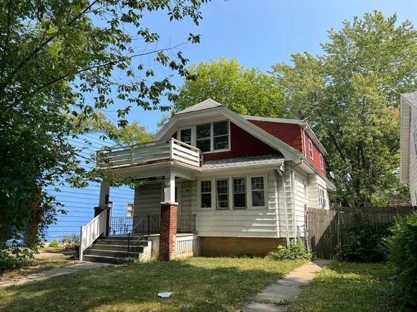 4566 N 28th STREET, Milwaukee, WI 53209