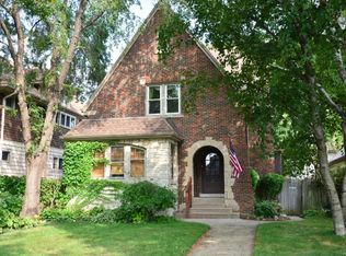 2326 N 57th St, Milwaukee, WI 53210