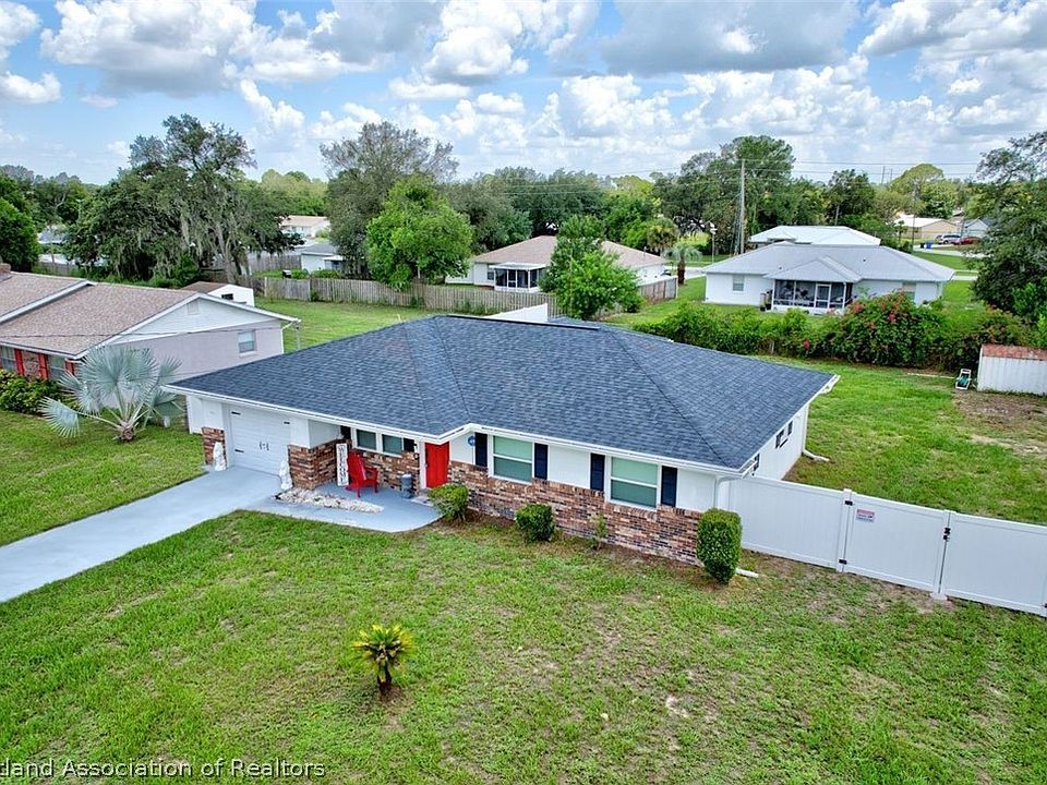 1st image of 3517 Dolphin Dr