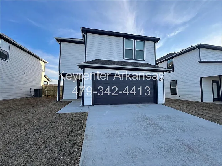 4808 Planetree St — Photo 26