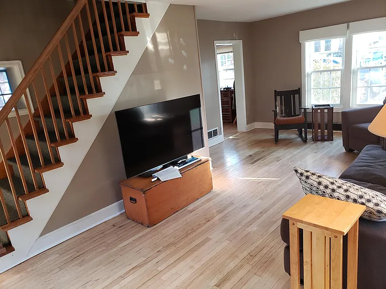 35 Jackson St #1 — Photo 1