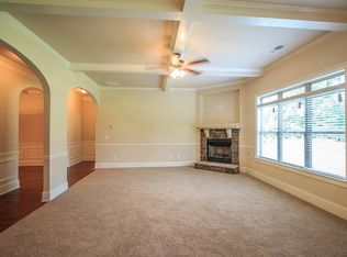 801 Iceberg Blvd, Hampton, GA 30228