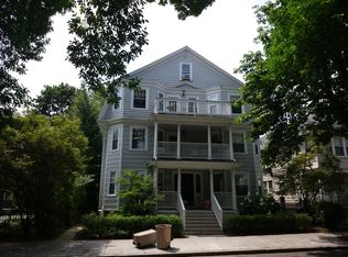 200 Freeman St APT 3, Brookline, MA 02446