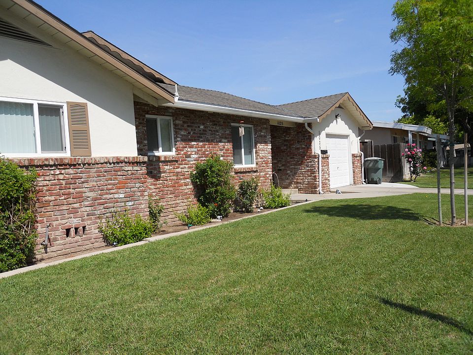 2nd image of 1025 Phelps Ave